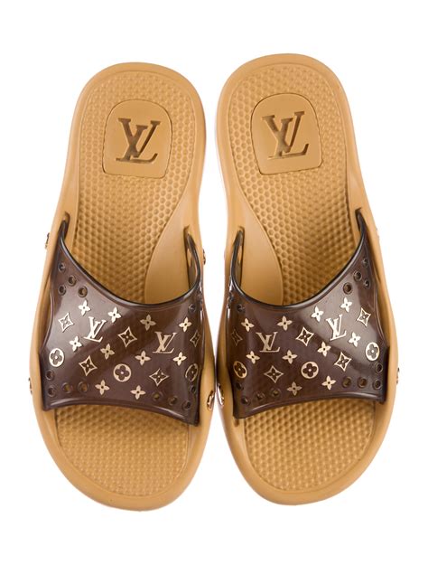 louis vuitton men slippers|louis vuitton sandals men.